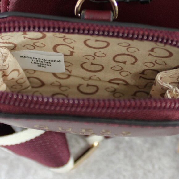 GUESS Renae Mini Backpack in Oxblood with Matching Coin Pouch – NWT - Picture 11 of 15